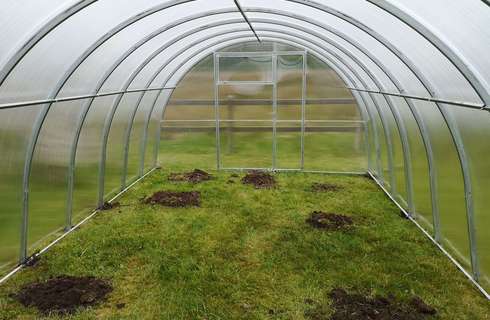 "Titan 3.5" Polycarbonate Polytunnel - Polycarbonate Greenhouses ...