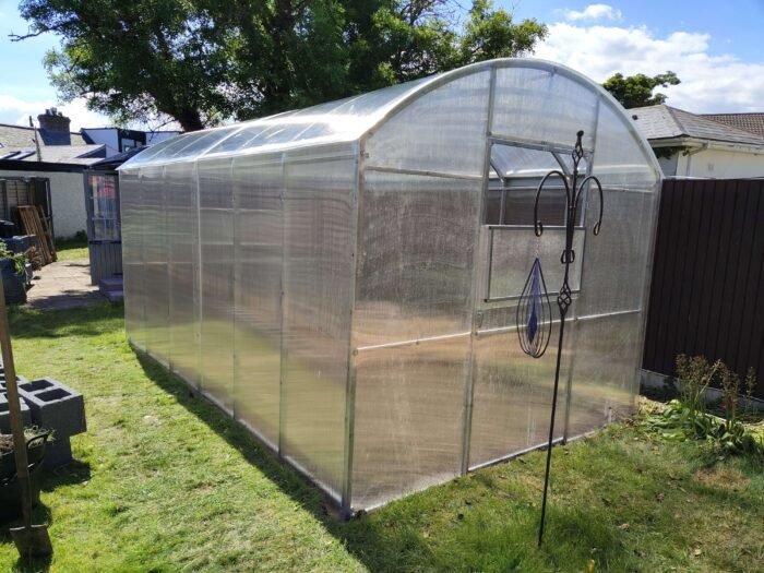 Straight Wall 2.5 Polycarbonate Greenhouse W 2.5m x L 8m x H 2.2m (W 8.2ft x L 26.2ft x H 7.2ft) - Image 4