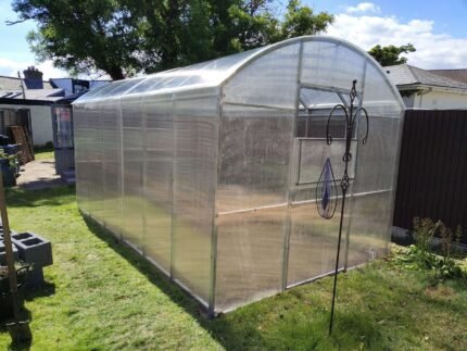 Straight Wall 2.5 Polycarbonate Greenhouse