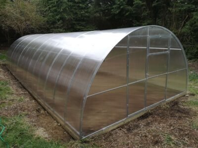 "TITAN 4" Polycarbonate Greenhouse/Polytunnel W 4m x L 12m x H 2.1m (W 13.2ft x L 40ft x H 6.9ft)