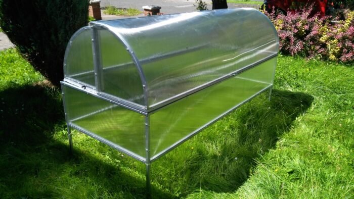 Cold Frame 'Lotus' - Image 2