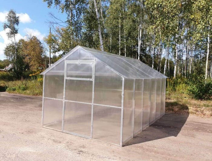 "TITAN HOUSE" Polycarbonate Greenhouse W 2.5m x L 2m x H 2.2m (W 8.2ft x L 6.6ft x H 7.2ft) - Image 2